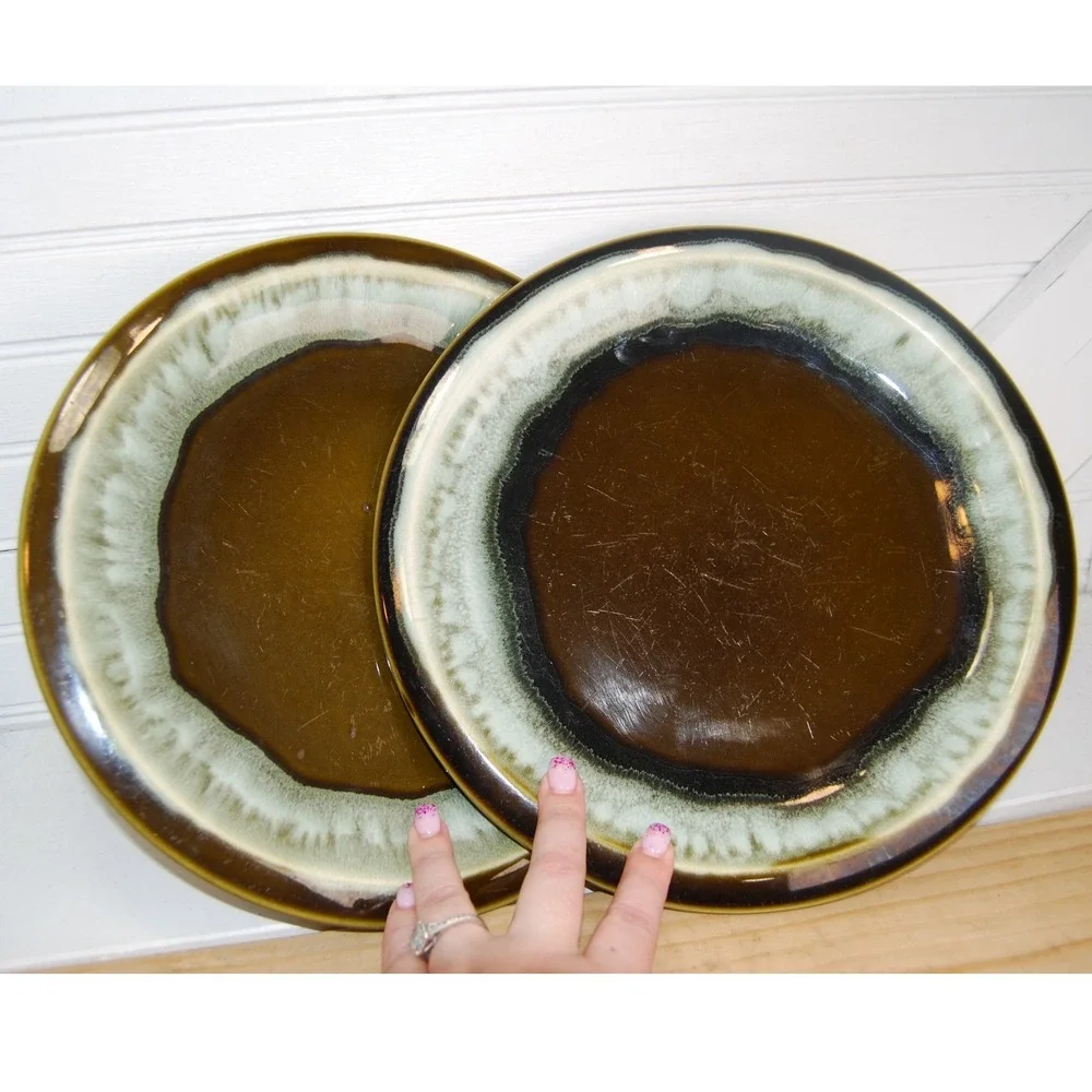 Vintage Pfaltzgraff plate Copper Green‎ Drip Glaze set of two Stoneware 10'